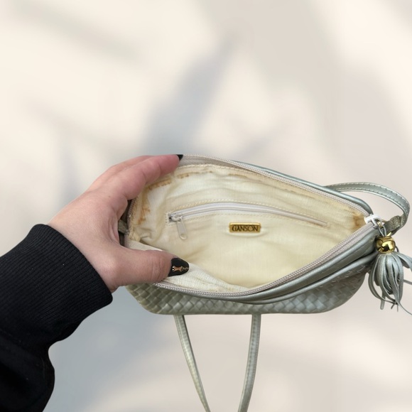 Vintage GANSON Silver Metalic Woven Leather Crossbody Bag With Tassel - Picture 6 of 11